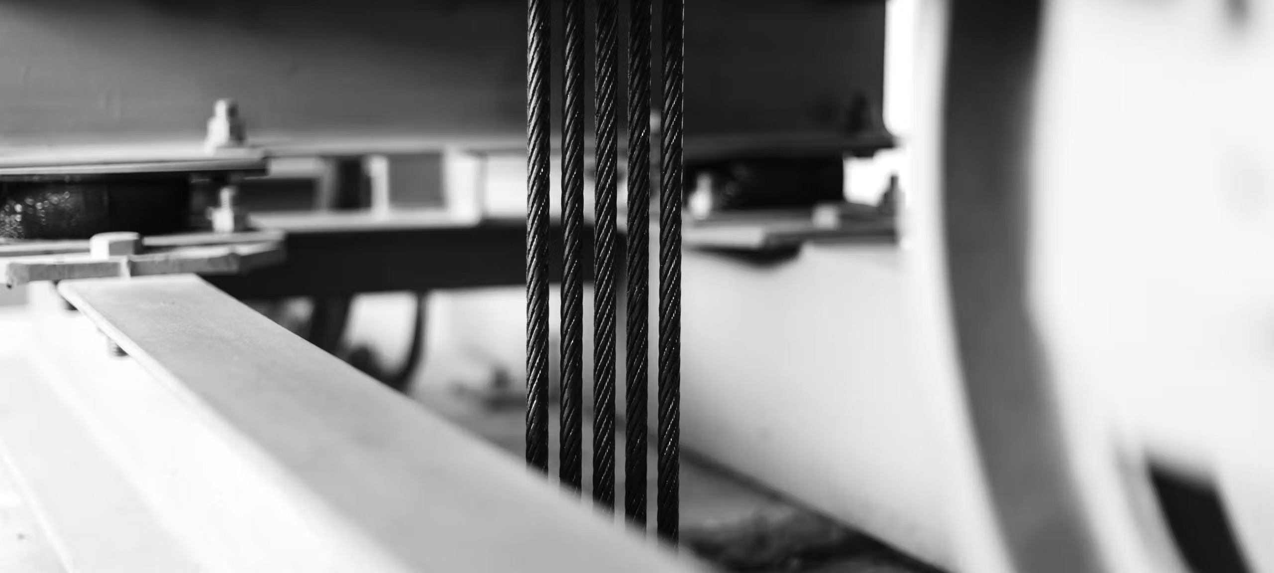 Page cover maintenance@2560x1152