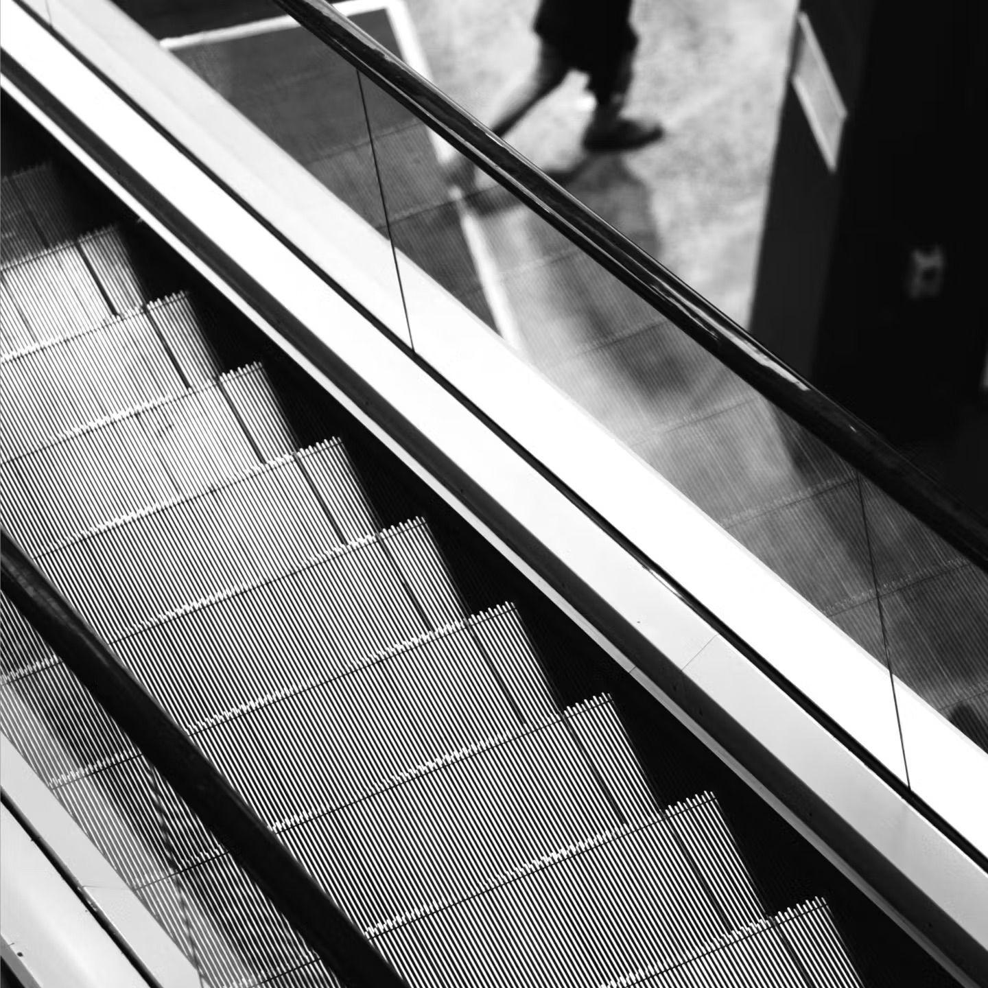 Product escalator@1440x1440